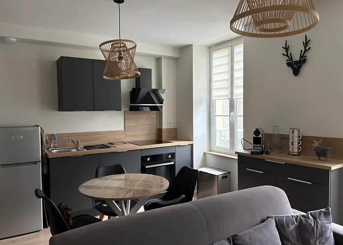 Apartment Au Berlingot Bagneres-de-Bigorre